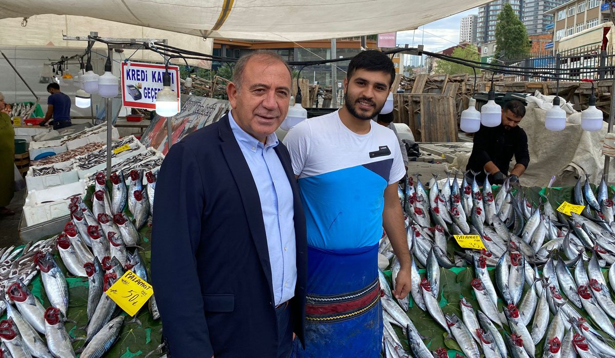 CHP’Lİ Tekin Pazardan al haberi: Vatandaş kan ağlıyor