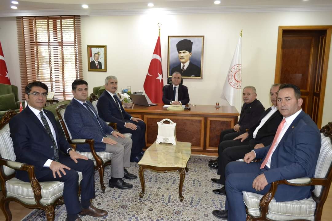 Zile TSO Başkanı Necati Bice, Tokat Valisi Numan Hatipoğlu ziyaret etti