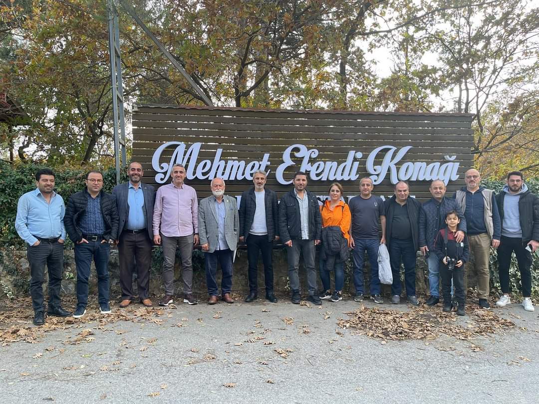 Doğanın içinde açılan Mehmet Efendi Konağı Restoran ve Kafe’nin işletmecisi olan, Durul ailesi  yerel medyayı ağırladı