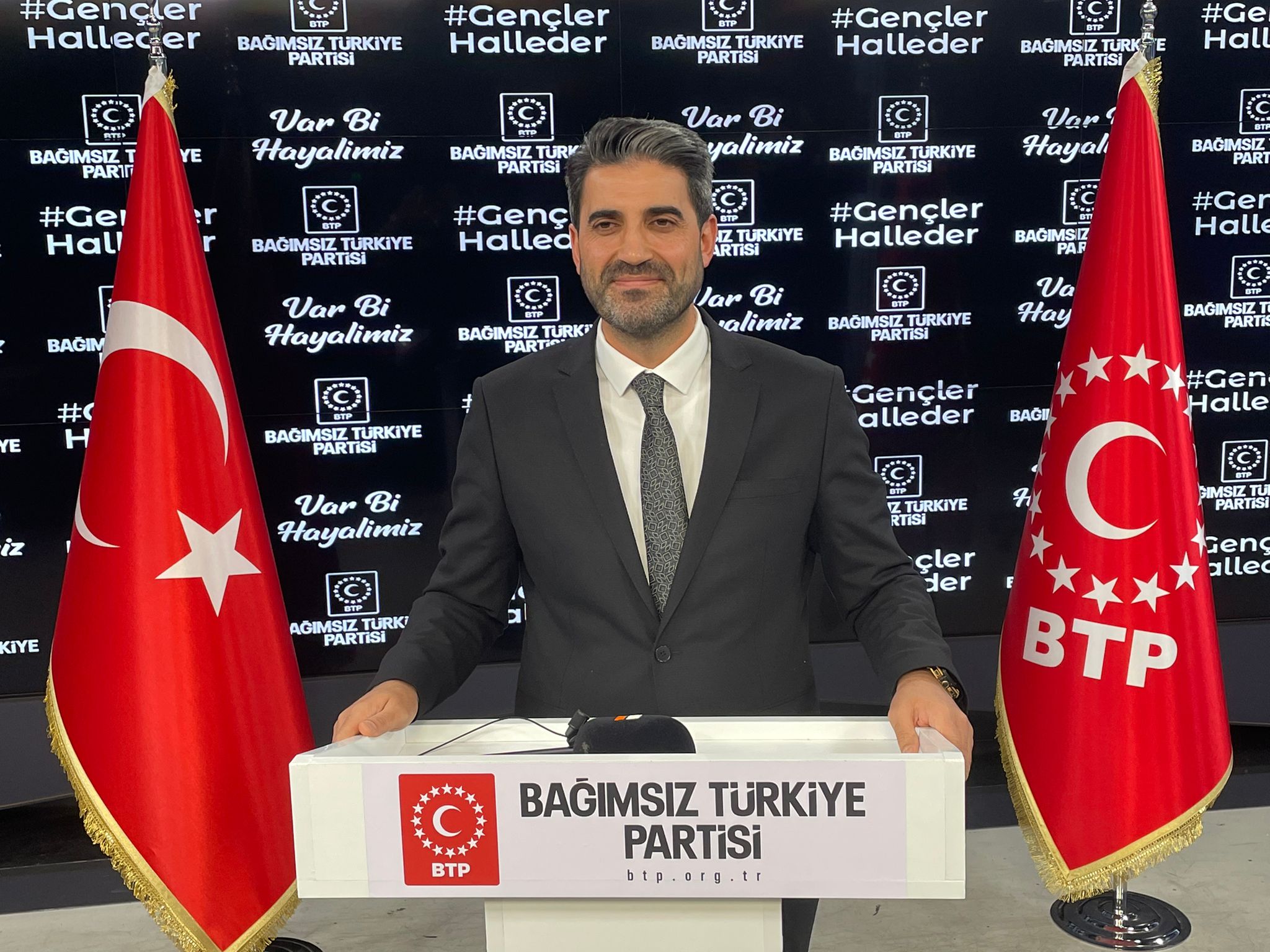 “Bir gecede cehalet çukurundan çıktık” BTP Sözcüsü Emre Polat’tan Harf Devrimi açıklaması