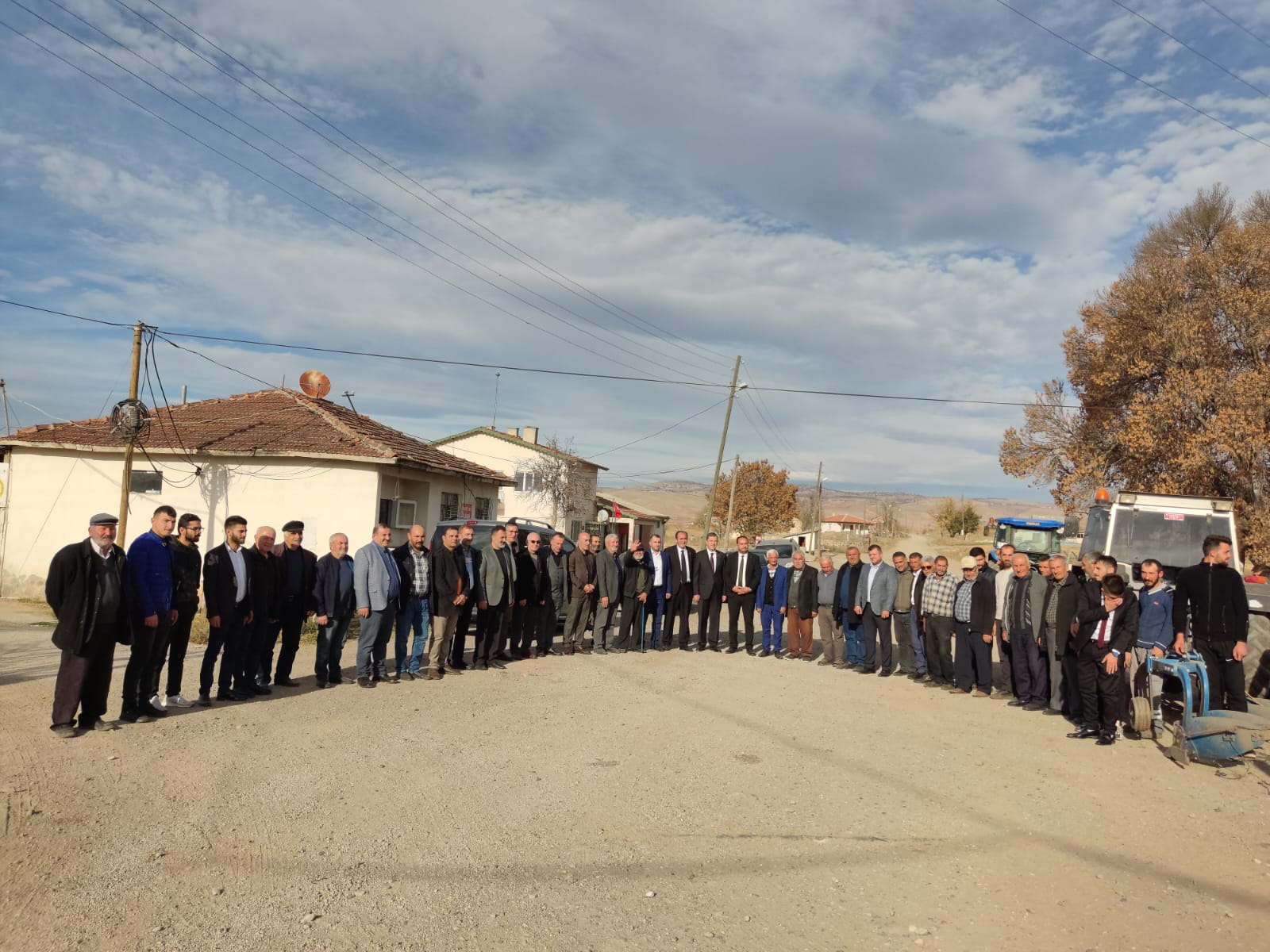 Ak Parti Tokat milletvekili Arslan Reşadiye Köyün’de şehit evini ziyaret etti