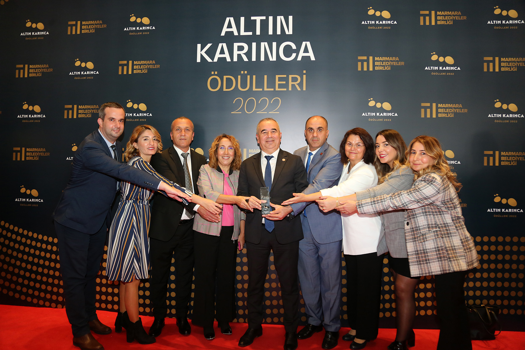 Marmara Belediyeler Birliği, Ataşehir belediyesine Farklı Bir Mahalle Mümkün” projesi ödülüne layık gördü