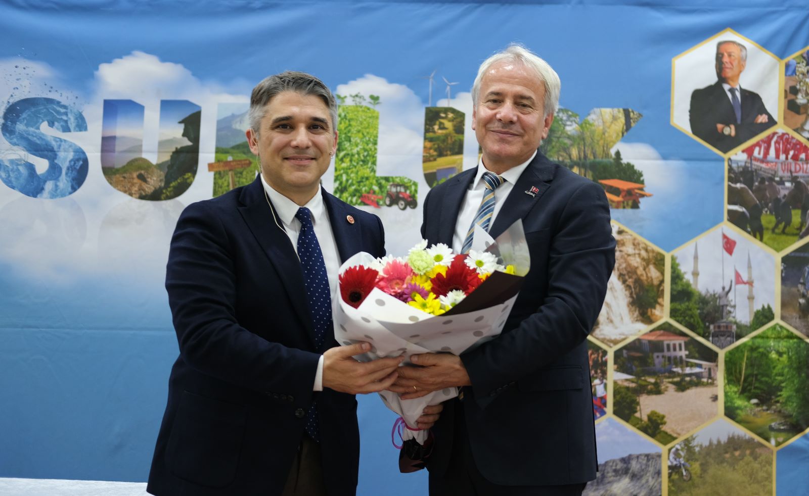 Gençlerin internetçi abisi Yıldız Susurluk’ta