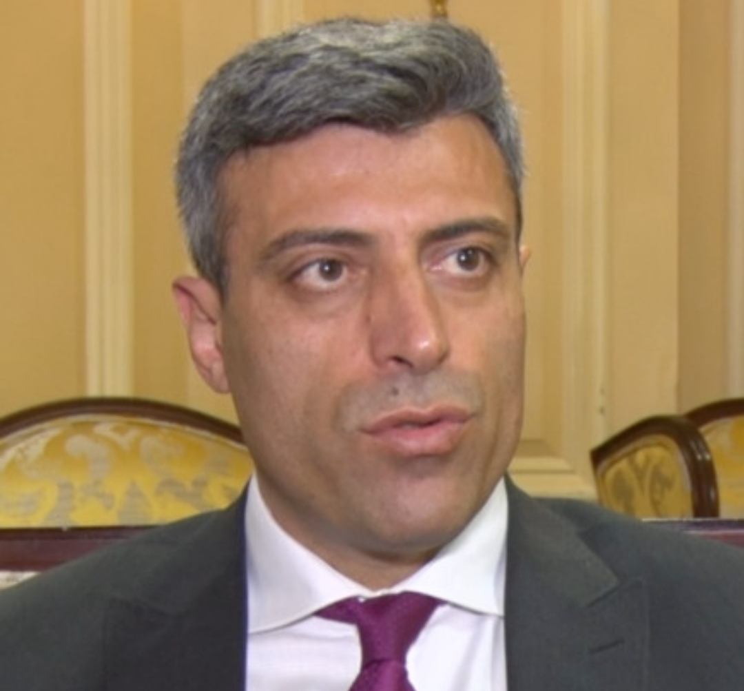 Yenilik Partisi Genel Başkanı Öztürk Yılmaz bıçaklandı