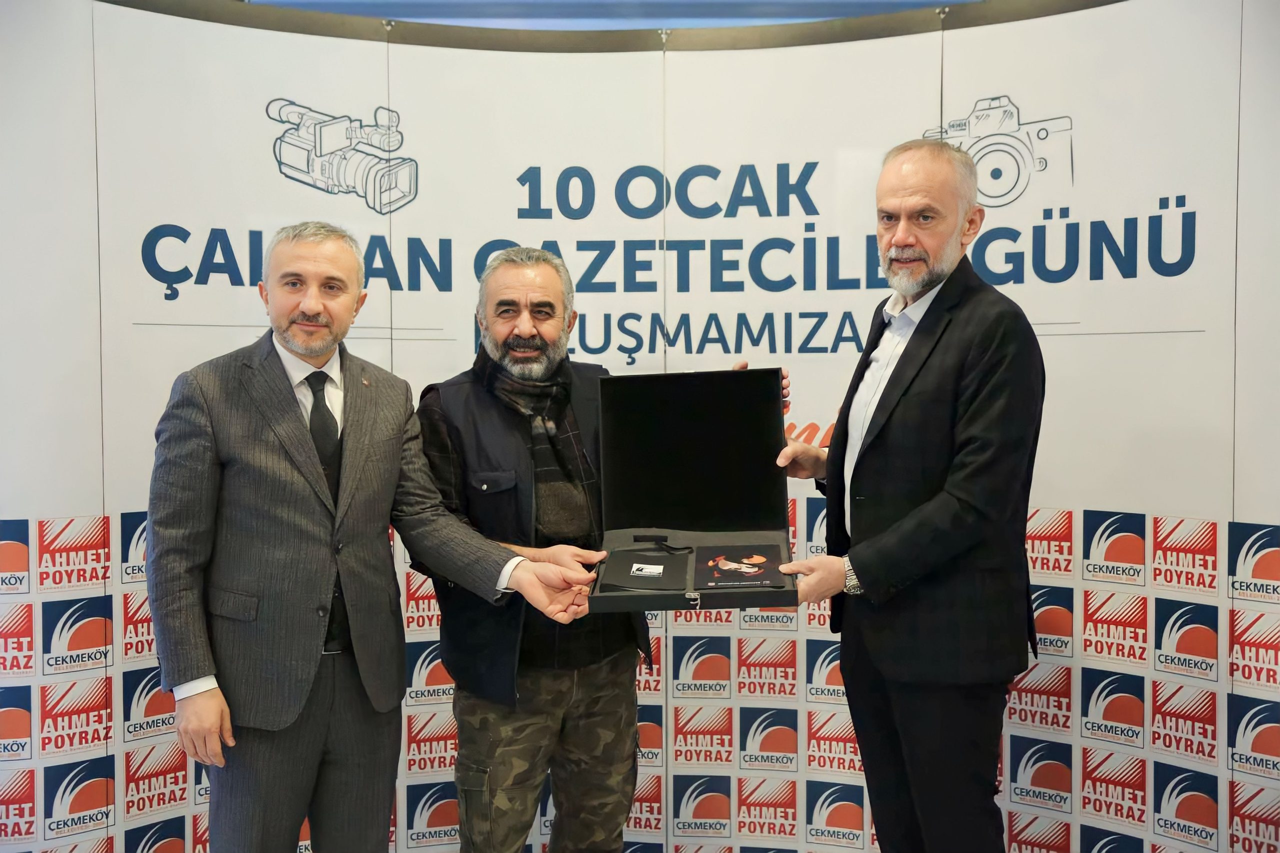 BAŞKAN POYRAZ BASIN MENSUPLARINI AĞIRLADI