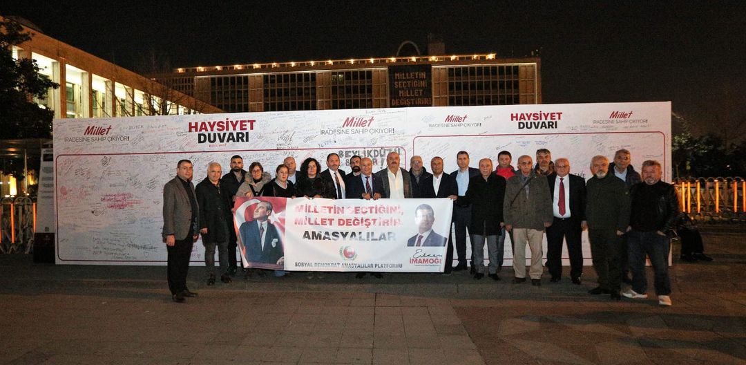 Sosyal Demokrat Amasyalılar Platformu Saraçhane’deki Haysiyet Duvarı’nda buluştu