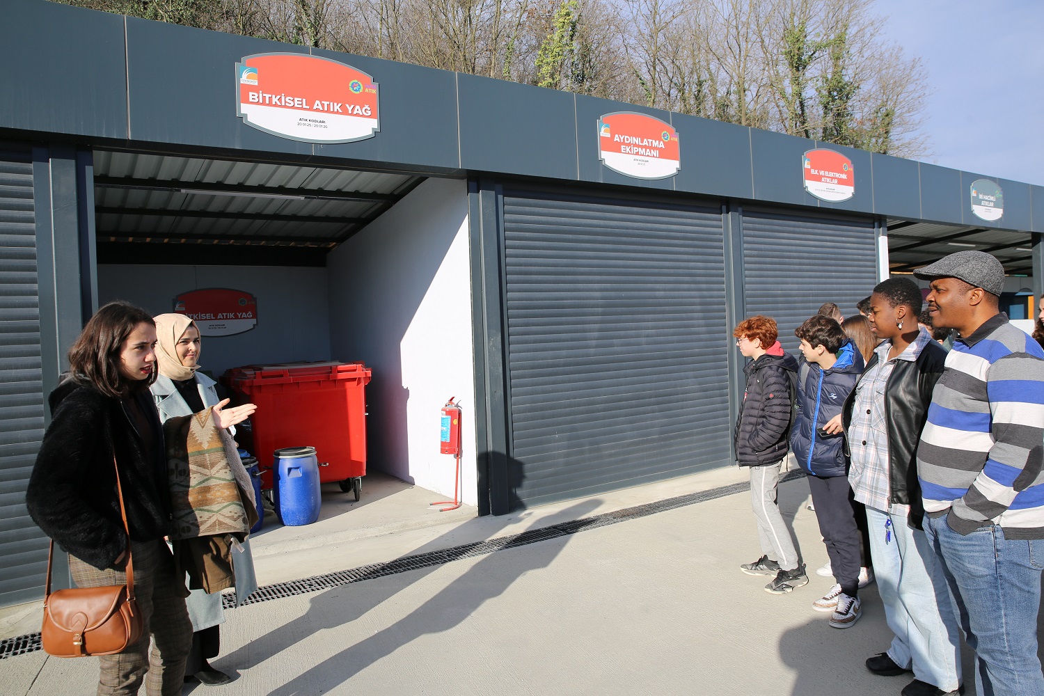 GERİ DÖNÜŞÜM MERKEZİ YURTDIŞINDAN GELEN MİSAFİRLERİNİ AĞIRLADI