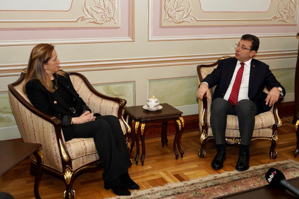 DİSK’TEN İBB BAŞKANI İMAMOĞLU’NA DESTEK ZİYARETİ