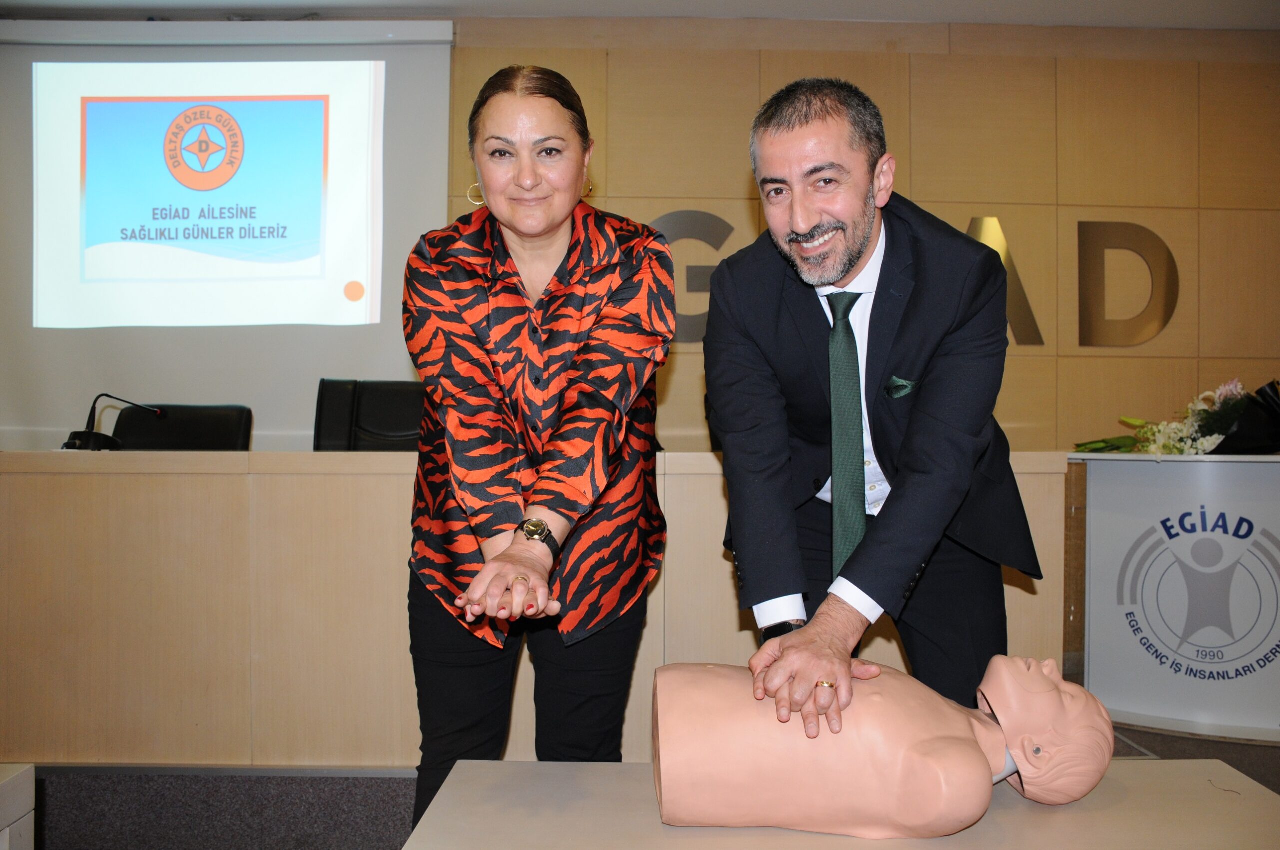 EGİAD’dan Deprem Sonrası İlk Yardım Eğitimi