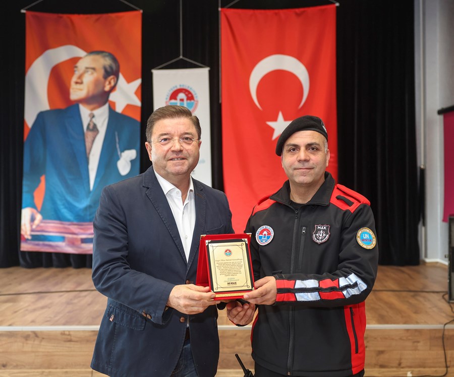 Deprem bölgesine giden “Maltepe’nin kahramanları” evlerine döndü