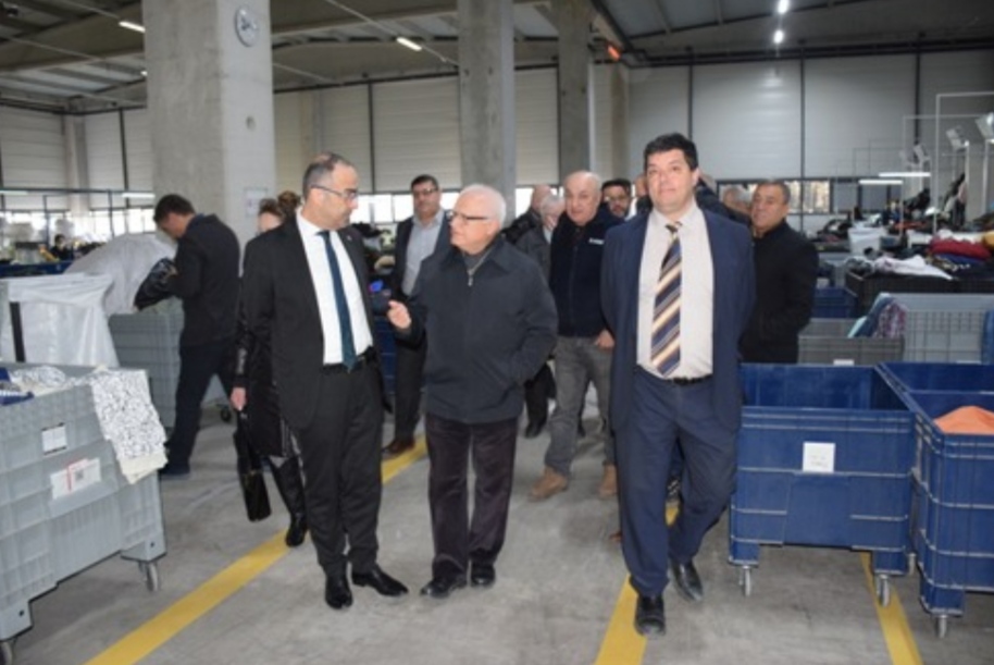 CHP İl Başkanı Turgut Özkan, Torun Tekstil’de yürütülen projeye övgü yağdırdı
