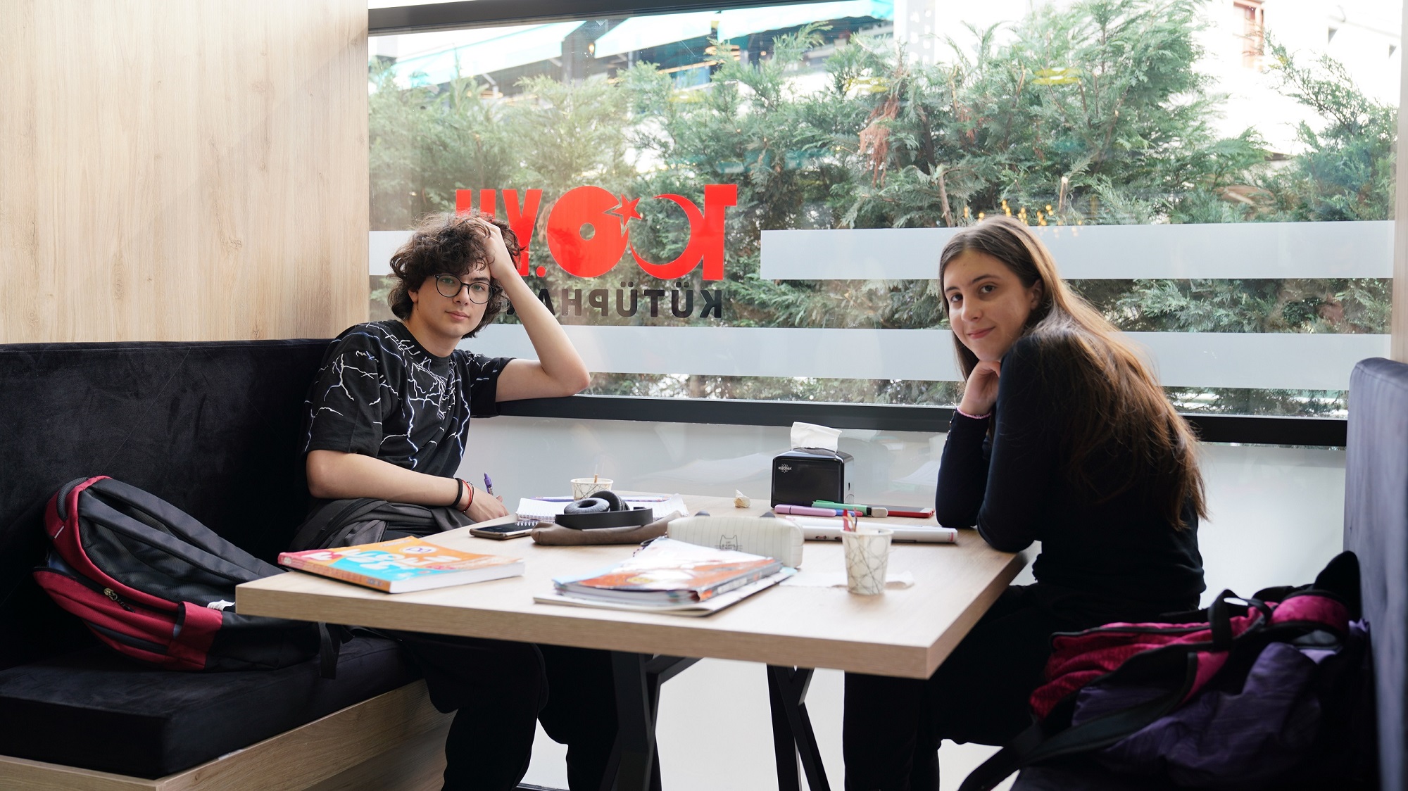 ÇEKMEKÖY’DE YÜZ YIL KÜTÜPHANESİ HİZMET VERMEYE BAŞLADI