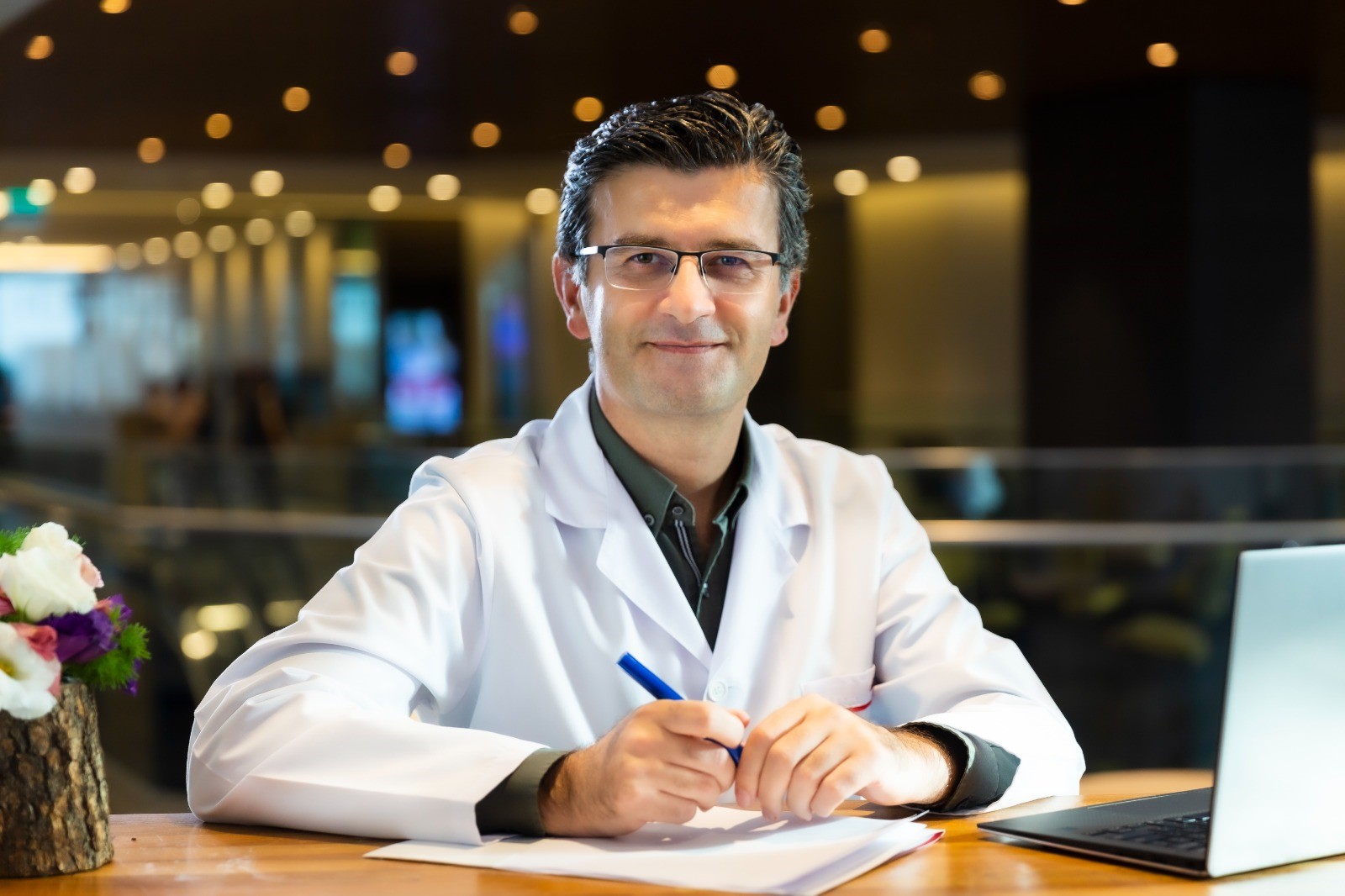 İleri ve çok ileri derecede işitme kayıplı kişiler için en etkili çözüm koklear implant