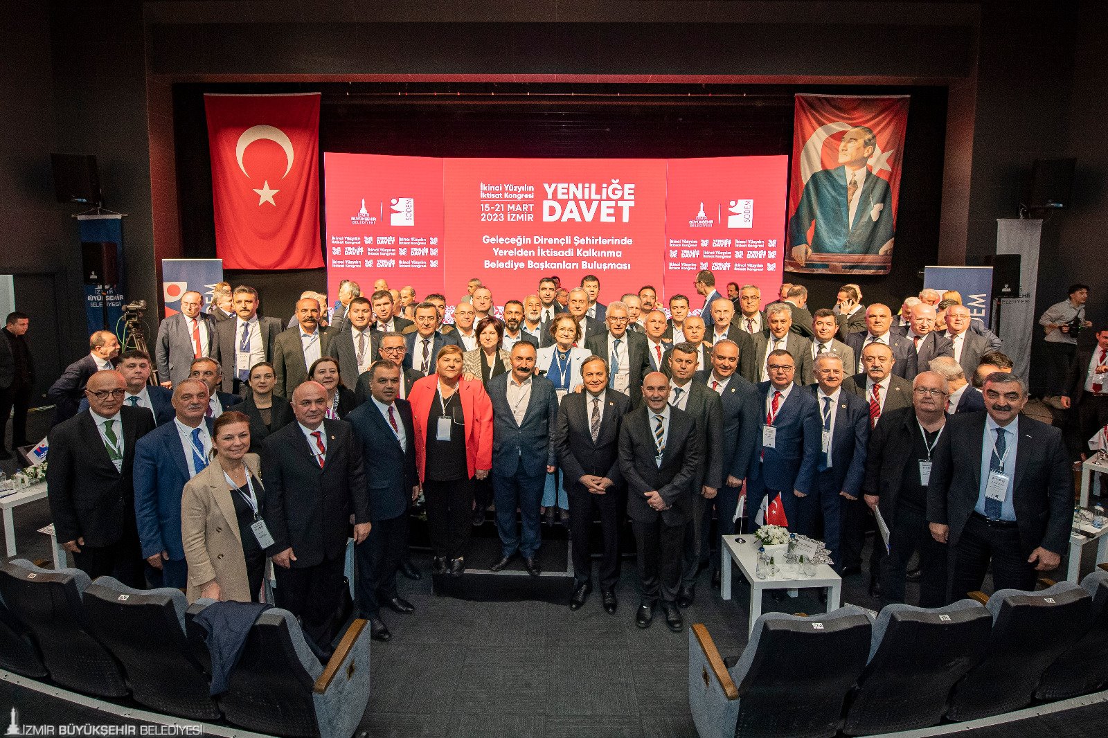 Millet ittifakının belediye başkanları İzmir’de buluştu