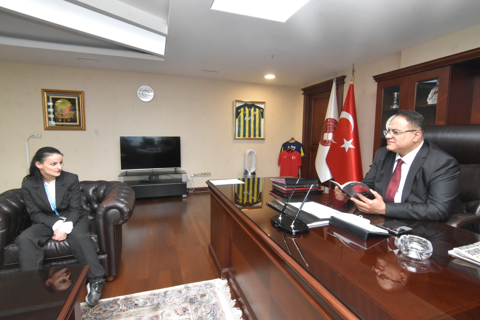 İstanbul Anadolu Adalet Sarayı’nda görevli Kübra Çoban’ın ikinci şiir kitabı “İçimdeki Duygular” yayınlandı.