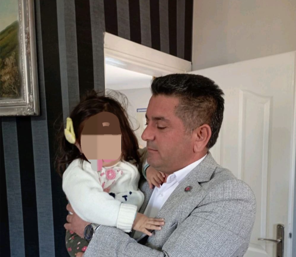 Sultançiftliği Mahallesi Muhtarı Çelik halkın gönlünde taht kurdu