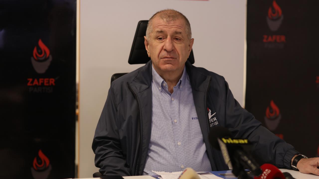 ÜMİT ÖZDAĞ MİLLET İTTİFAKI SEÇMENİNDEN GELEN İSTEĞE CEVAP VERDİ