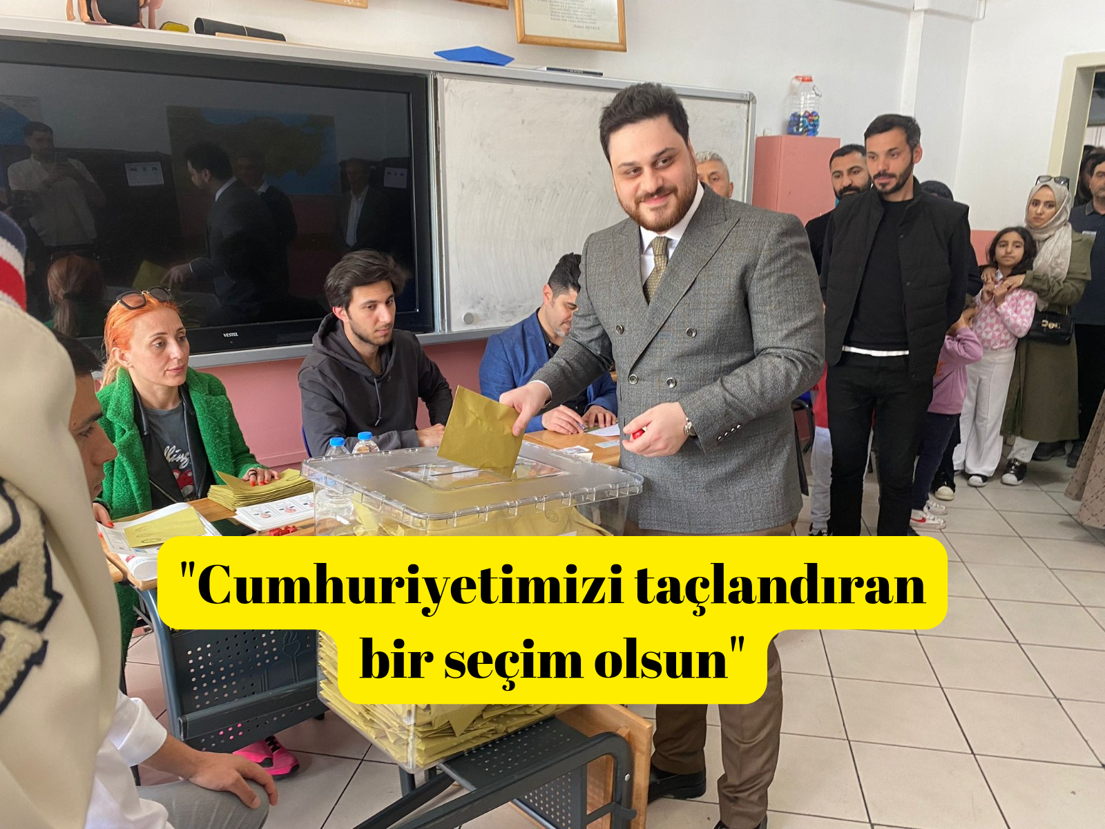 BTP lideri Hüseyin Baş oyunu İstanbul’da kullandı, “Cumhuriyetimizi taçlandıran bir seçim olsun”