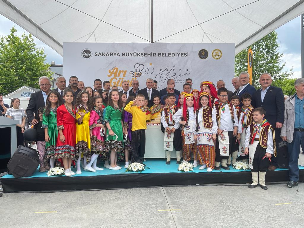 13. DÜNYA ARI GÜNÜ SAKARYA’DA COŞKUYLA KUTLANDI