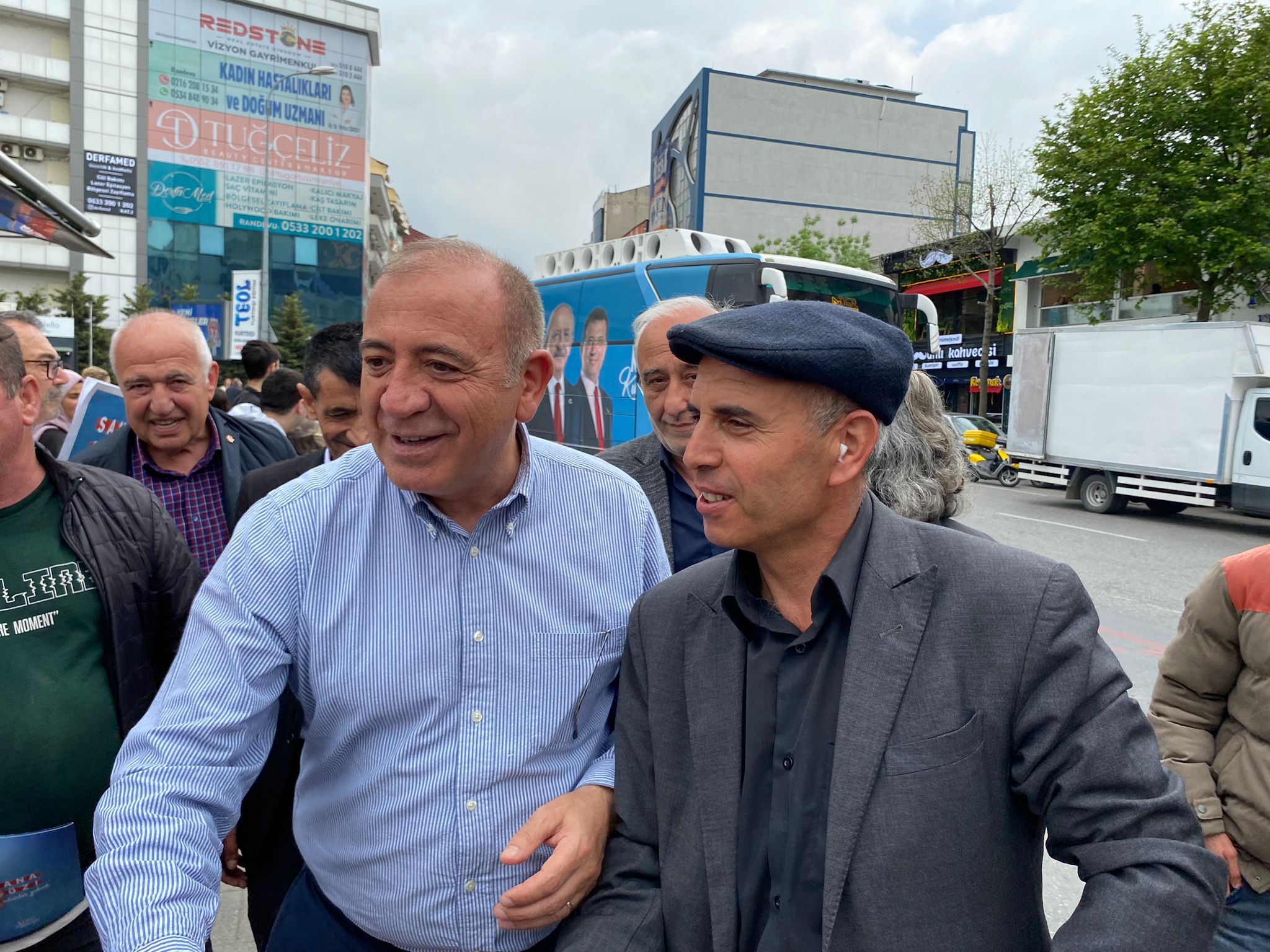 Gürsel Tekin Yeni Partisini Kuruyor: “Birlikte Güçlü Bir Gelecek İçin Adım Atıyoruz”