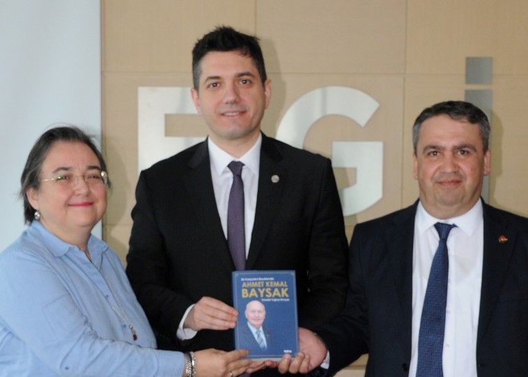 EGİAD İzmirli Gazetecilerle Buluştu