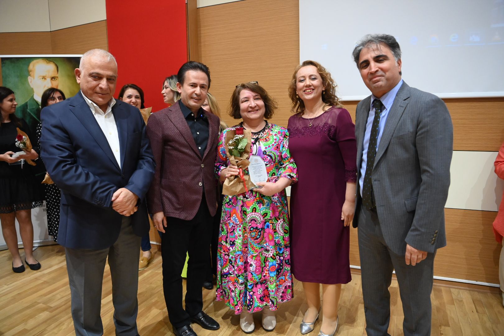 Tuzla Belediye Başkanı Dr. Şadi Yazıcı; “En zor zamanlarda mesleğinizi yapıyorsunuz”