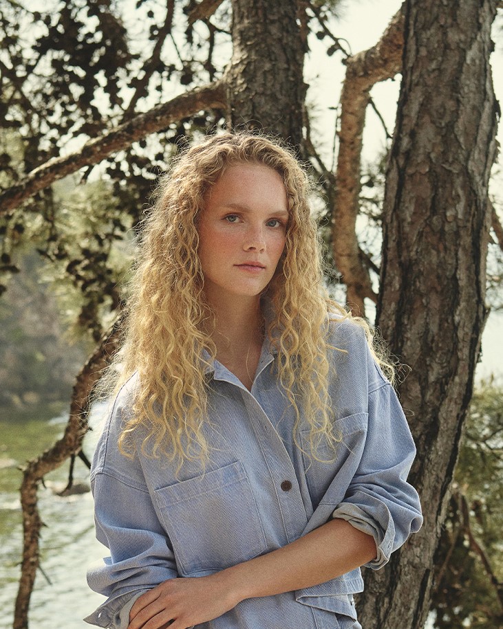 Her detayıyla doğal: Mavi’den “En Sürdürülebilir Koleksiyon” ödüllü yeni “Natural Dye” Koleksiyonu   