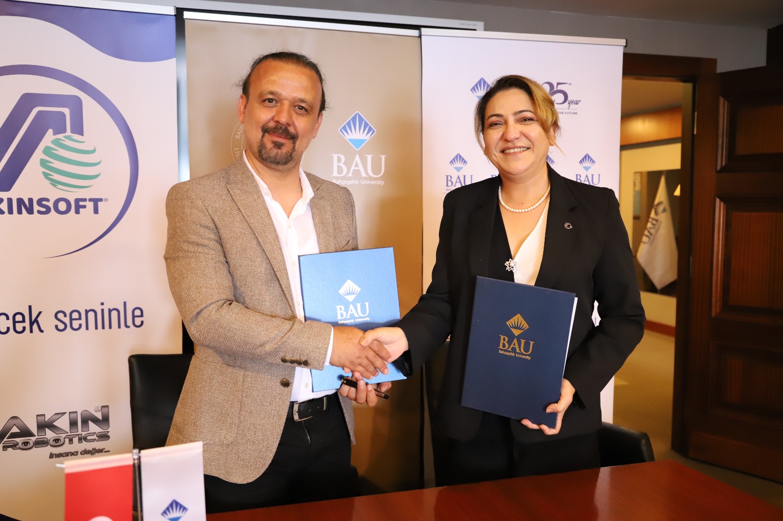 BAU ve AKINROBOTICS’ten Dev İş birliği Geleceğin Üstün Yetenekli Mühendisleri Yetişecek