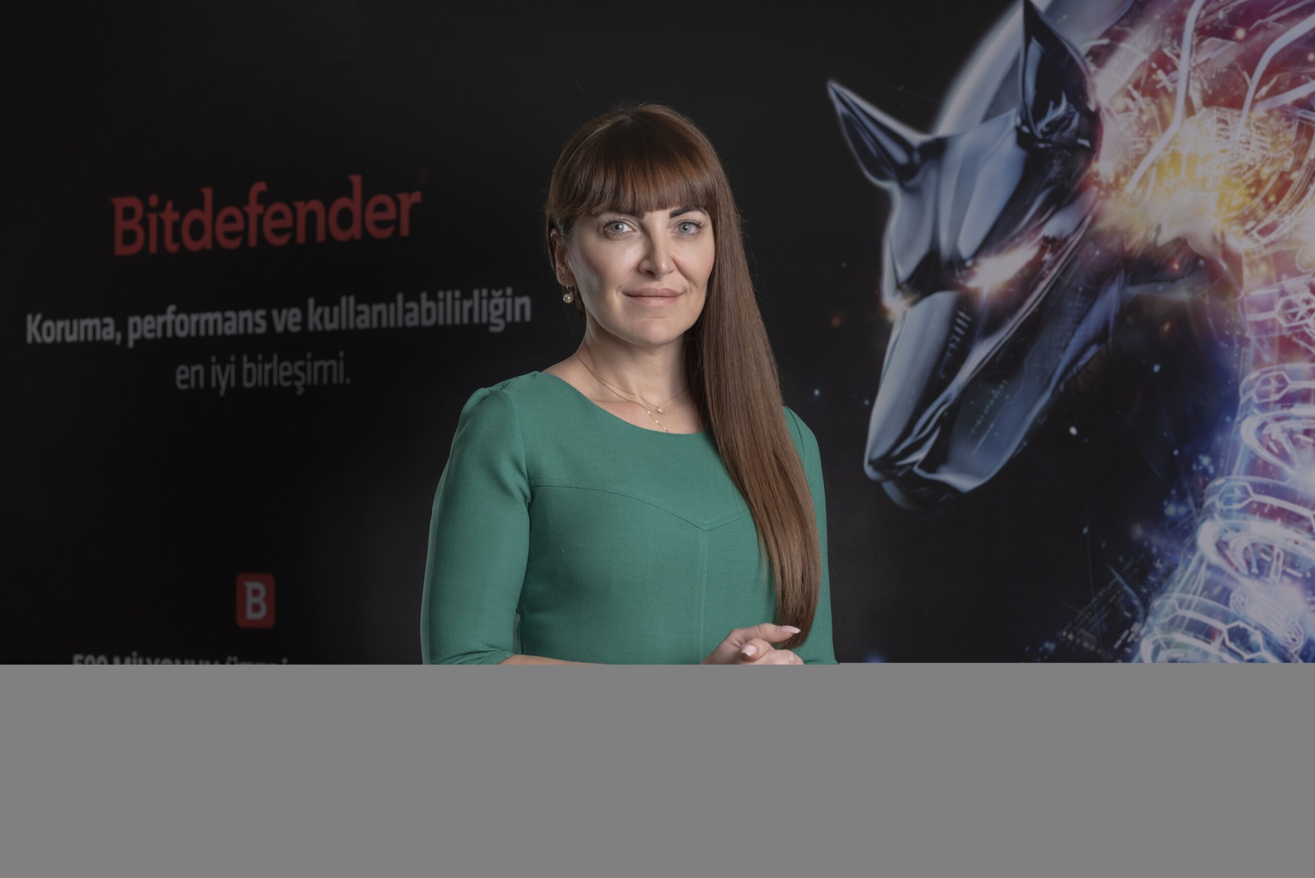 BAYRAM TATİLİNE ÇIKACAKLAR, ÇOCUKLAR VE ŞİRKET ÇALIŞANLARI İÇİN SİBER GÜVENLİK REHBERİ