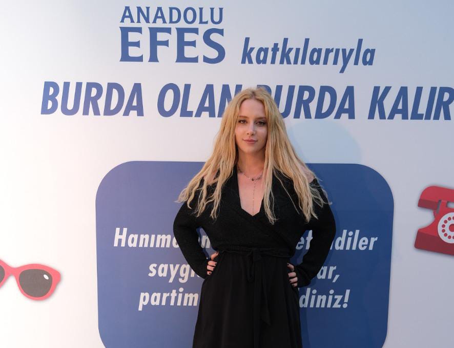 Anadolu Efes’ten ilk uzun soluklu dijital iş birliği: “Burda Olan Burda Kalır”