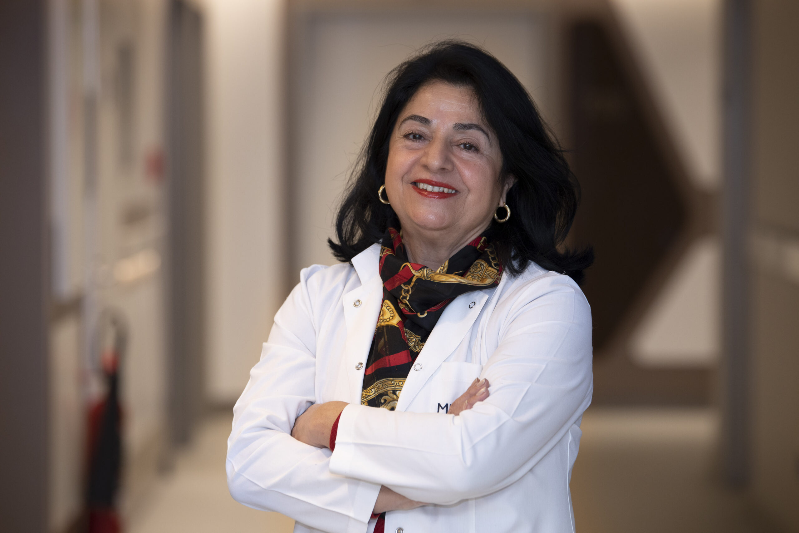 İç Hastalıkları Uzmanı Uzm. Dr. Hayriye Belma Siber, Düzenli ve yeterli su tüketimi!