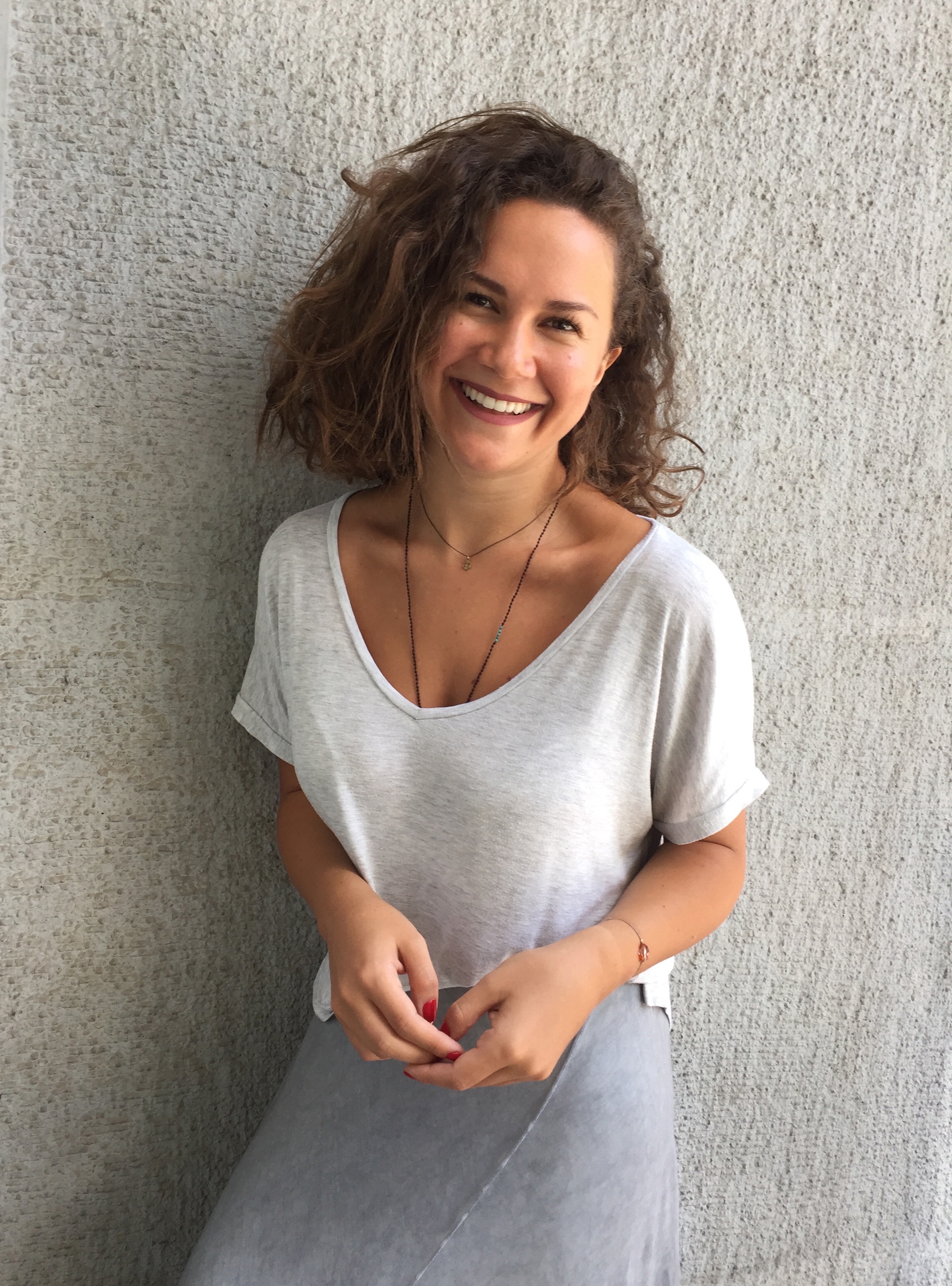 ‘Karaköy Portreleri’nin yeni konuğu İllüstratör Beril Ateş oldu