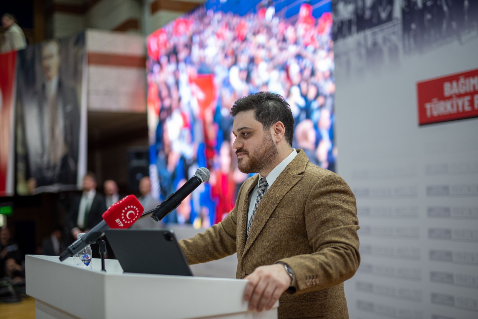 Bağımsız Türkiye Partisi Lideri Hüseyin Baş: “Bizim Süper Kahramana İhtiyacımız Yok, Bizim Süper Kahramanımız Mustafa Kemal Atatürk’tür!”