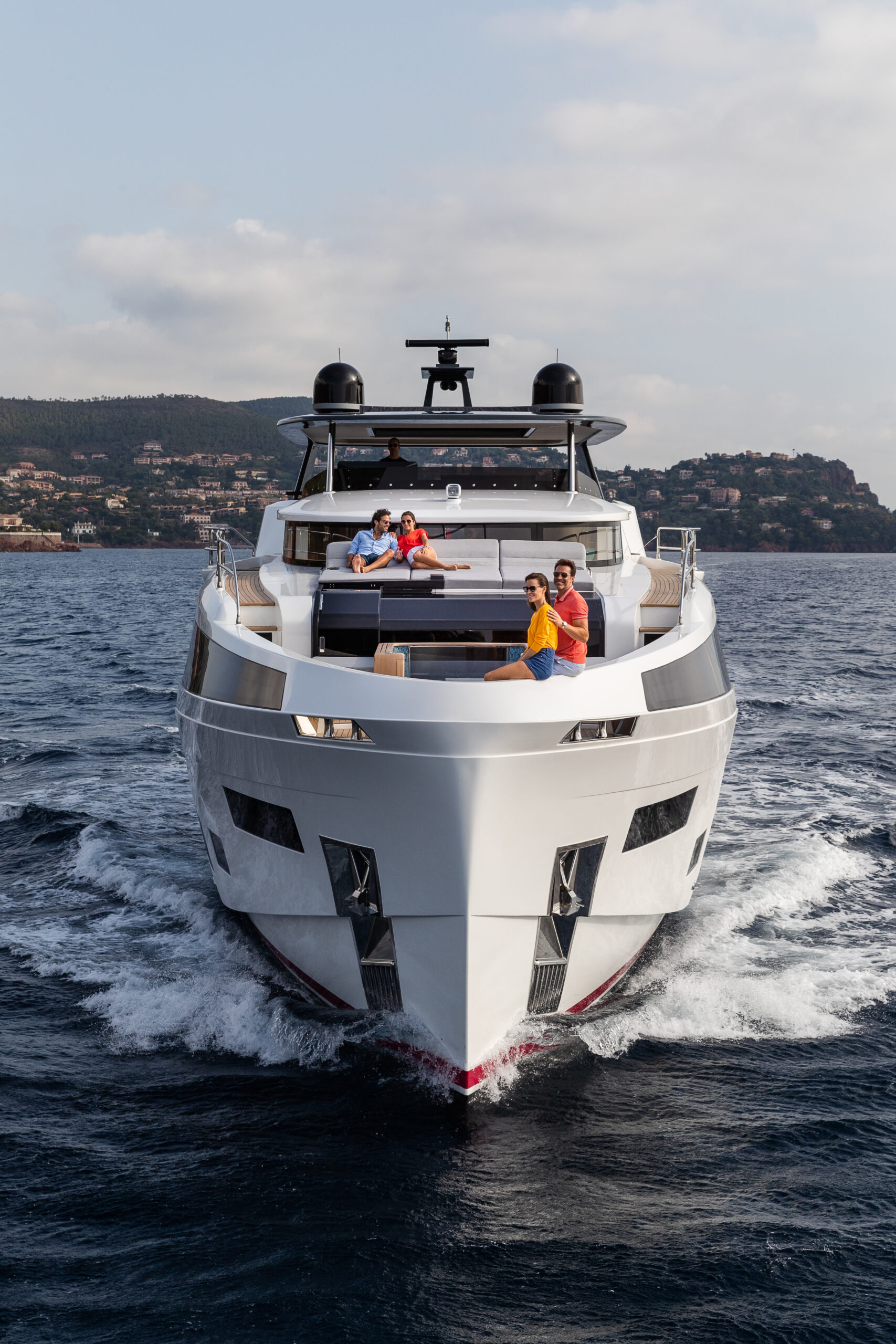 SIRENA YACHTS, İLK KEZ DÜNYA KARŞISINA ÇIKACAK SİRENA 48 İLE   CANNES YACHTING FESTİVAL’İN YILDIZI OLACAK   