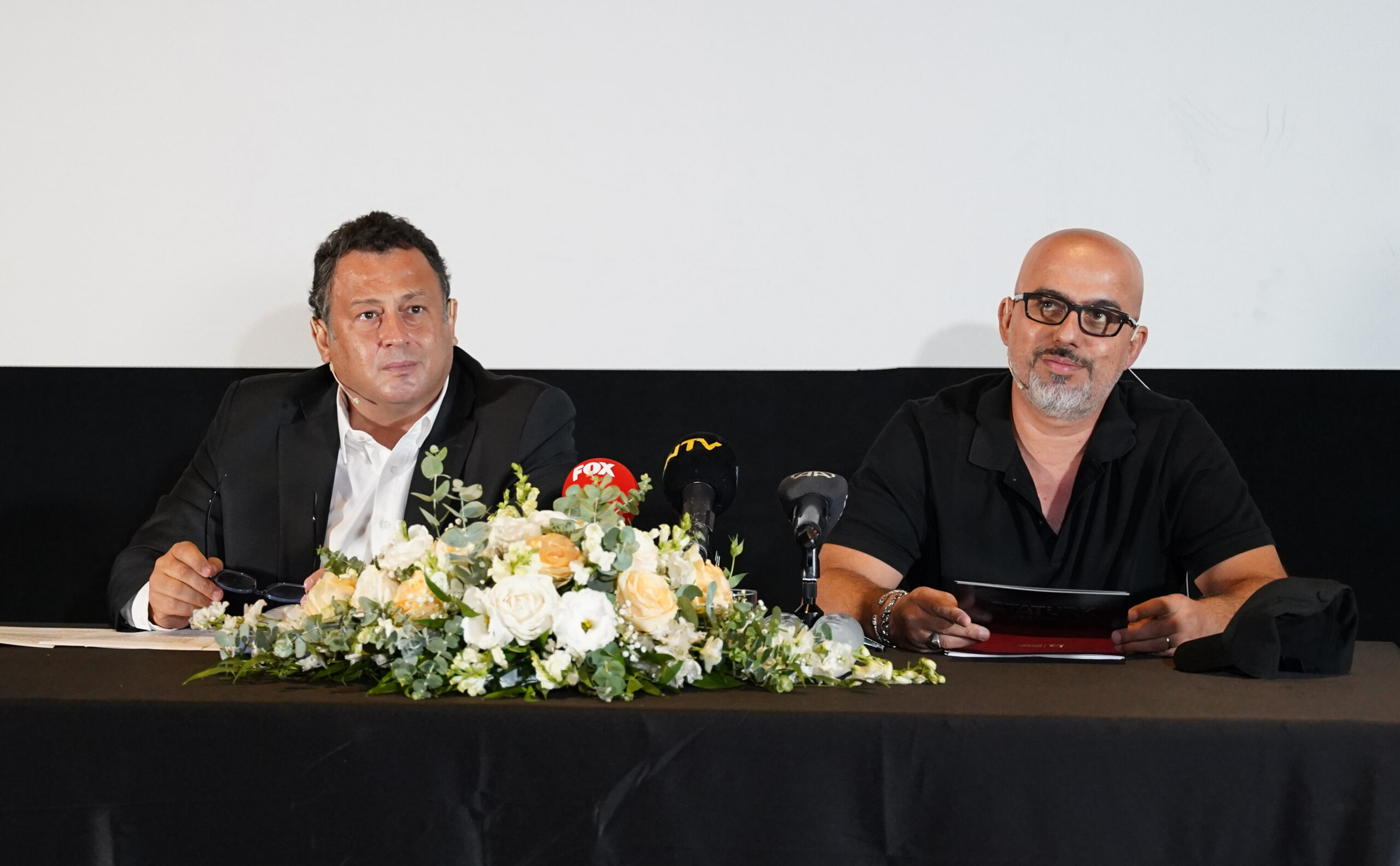 Yönetmen Mehmet Ada Öztekin: “Atatürk, yetim kalmış bir çocuğu kahraman yapan ateşin öyküsü”