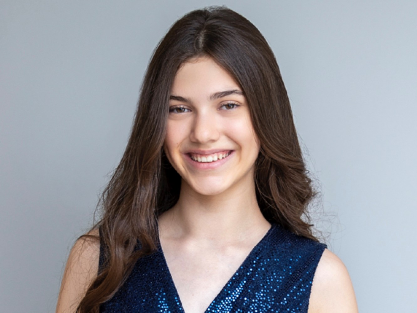 14 YAŞINDAKİ GENÇ PİYANİST İLYUN BÜRKEV ALMANYA TURNESİNE HAZIRLANIYOR