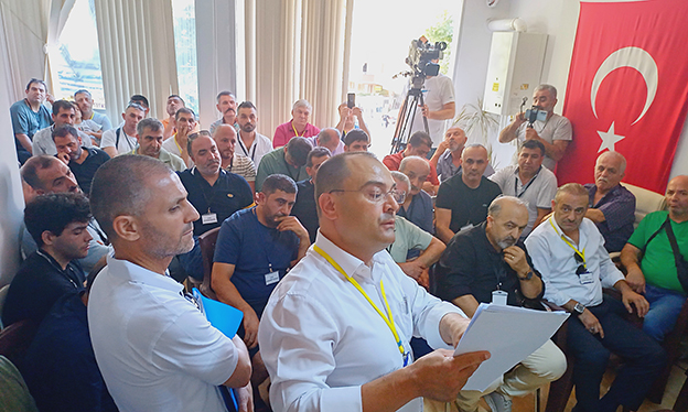 “UPEK Kongresinde Başkanlık Değişimi: Bülent Reisoğlu’nun 20 Yıllık Görevi Sonlandı, Y. Barış Atkoşan Yeni Dönemin Lideri Oldu”