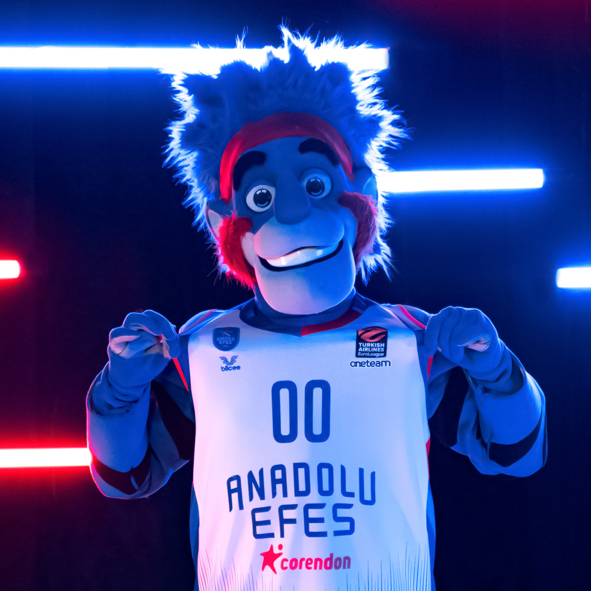 ANADOLU EFES SPOR KULÜBÜ, 2023 – 2024 SEZONUNA #BENİMYERİMBURASI FİLMİYLE BAŞLIYOR