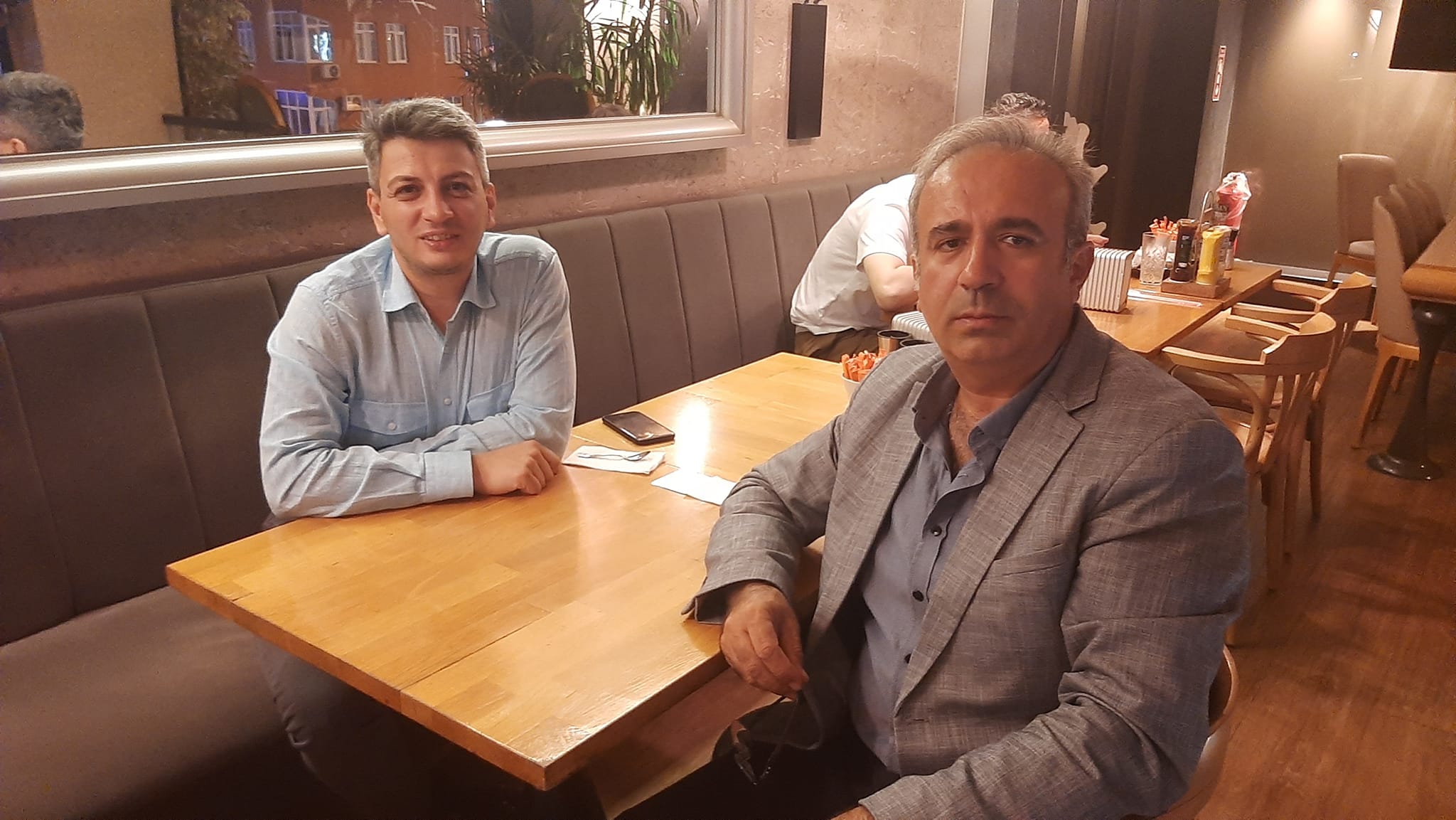 “Çekmeköy’de Önemli Buluşma: Düzgün Çorum, İbrahim Güneş ve Can Gebetaş, İlçenin Geleceğini Şekillendirmek İçin Bir Araya Geldi”