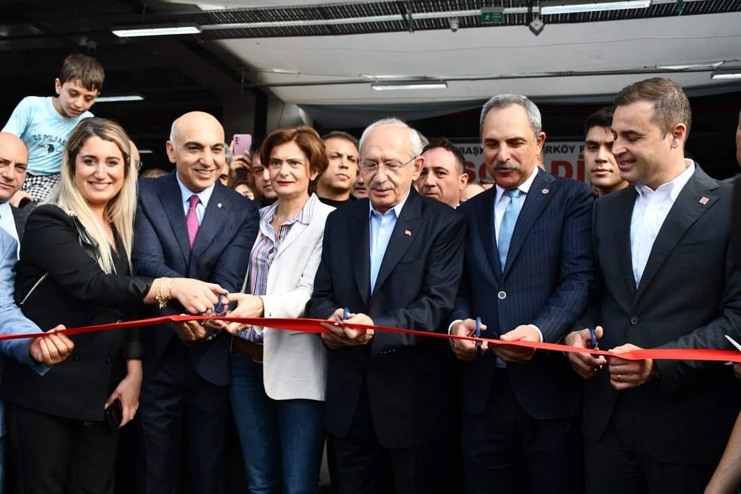 Prof. Parlak’tan Kılıçdaroğlu’na Uyarı: “Geri Dönüş Partiyi Krize Sürükler”