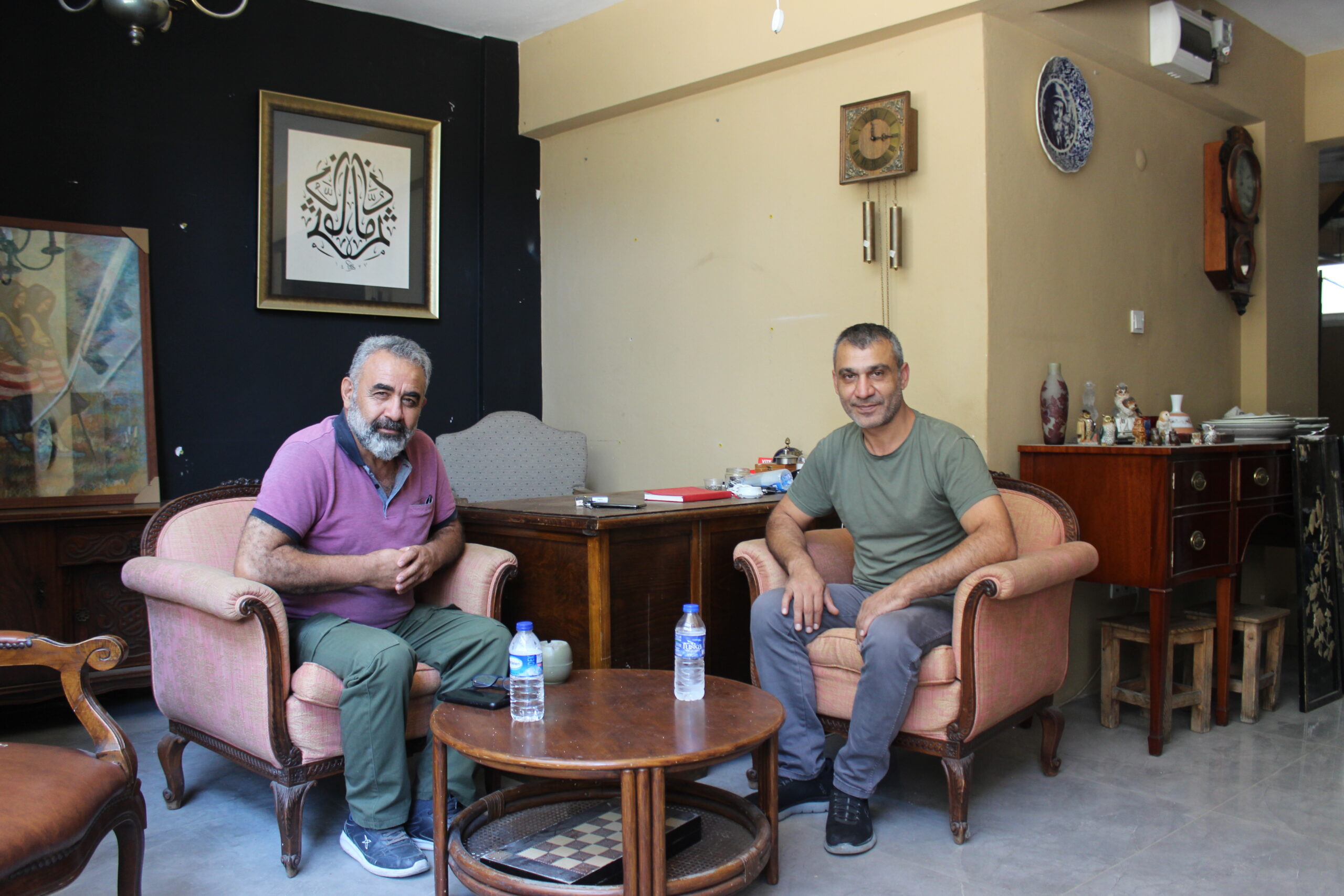 Üsküdar Antika Çarşısı’nın Köklü İsmi Bülent Akyüz: “Eski Nesil Antika ve Sanatı Yeniden Keşfetmeli”