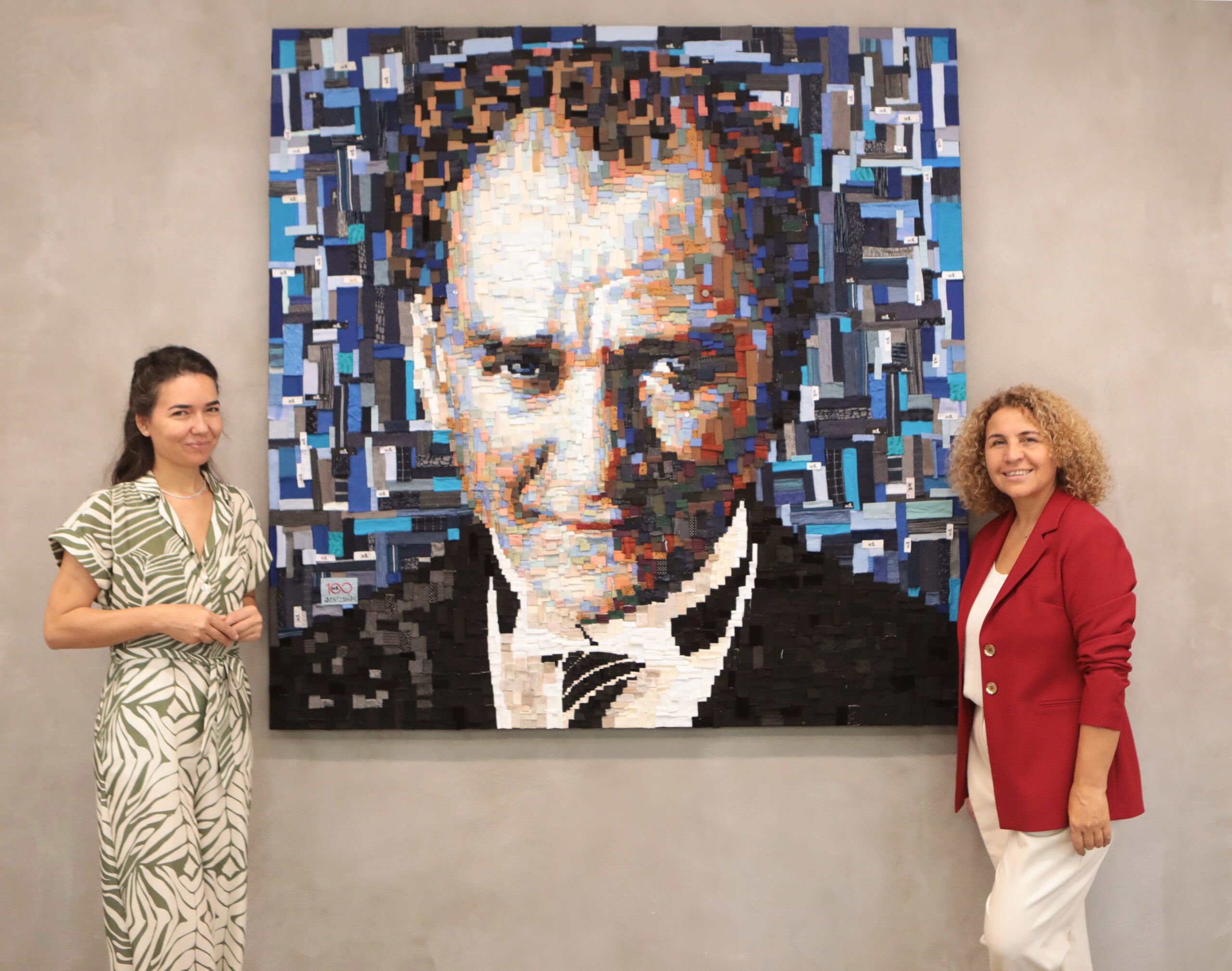 adL’DEN CUMHURİYET’İN 100. YILINA ÖZEL ANLAMLI MUSTAFA KEMAL ATATÜRK PORTRESİ