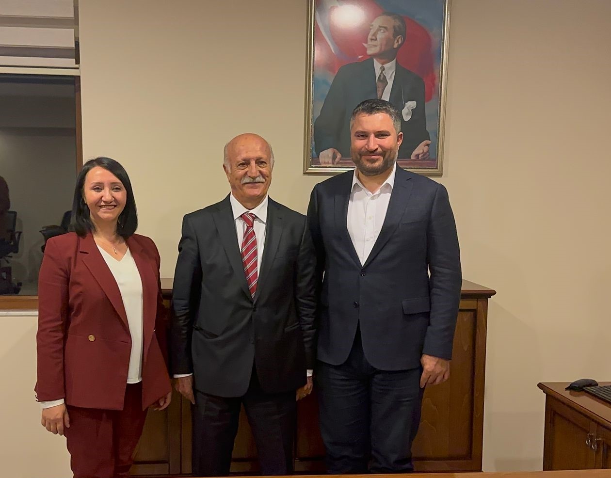 Sanayi ve Teknoloji Bakan Yardımcısı Oruç Baba İnan, Bonna’nın Bilecik fabrikasına ziyarette bulundu