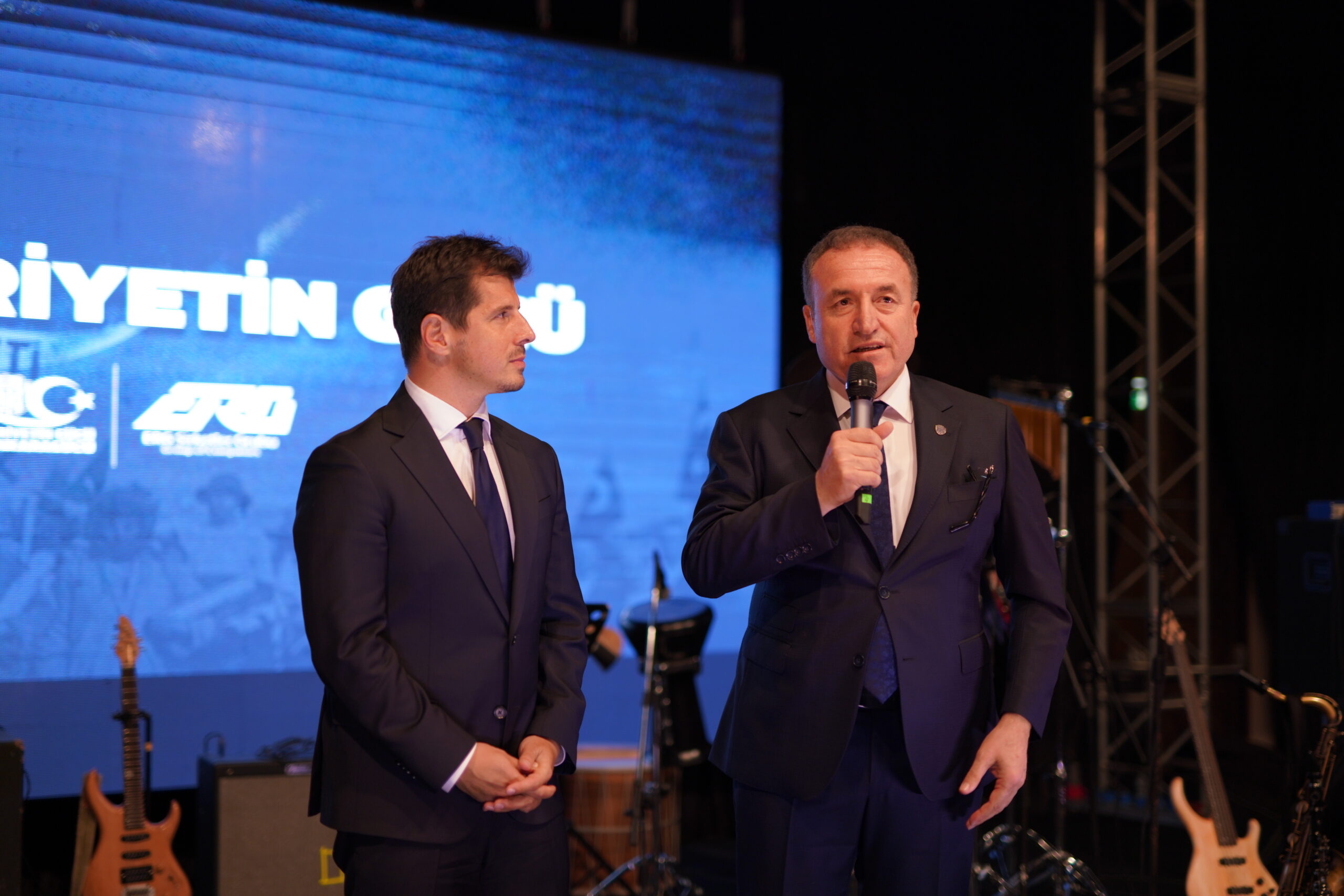 ERG Şirketle Grubu, MKE Ankaragücü ile birlikte Cumhuriyetin 100. yılını kutladı