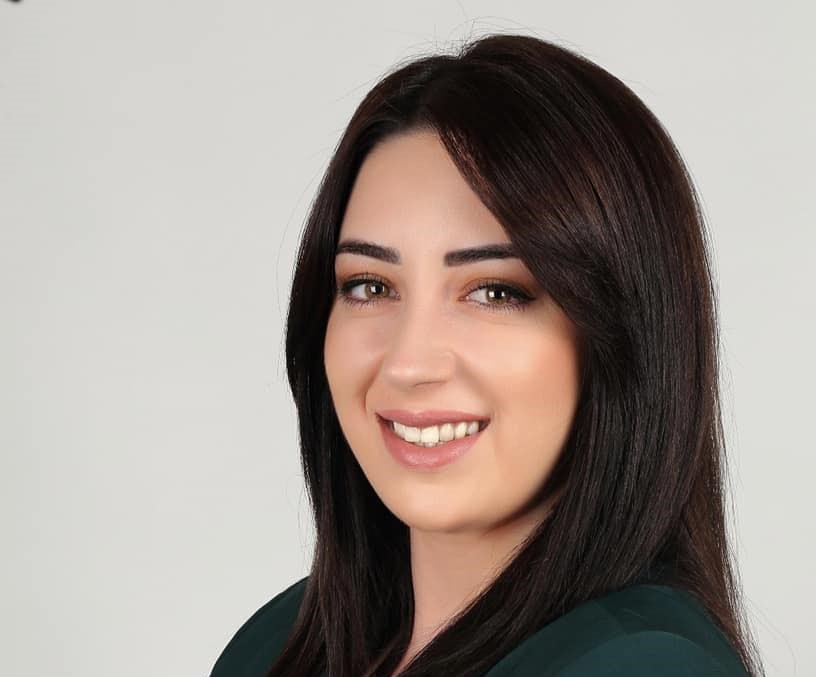 Sancaaktepe Atatürk Mahallesi Genç Bayan Muhtarı Cansu Akdağ’ın Dar Gelirli Ailelere Yönelik Sıcak Yemek Dağıtımı Hizmeti