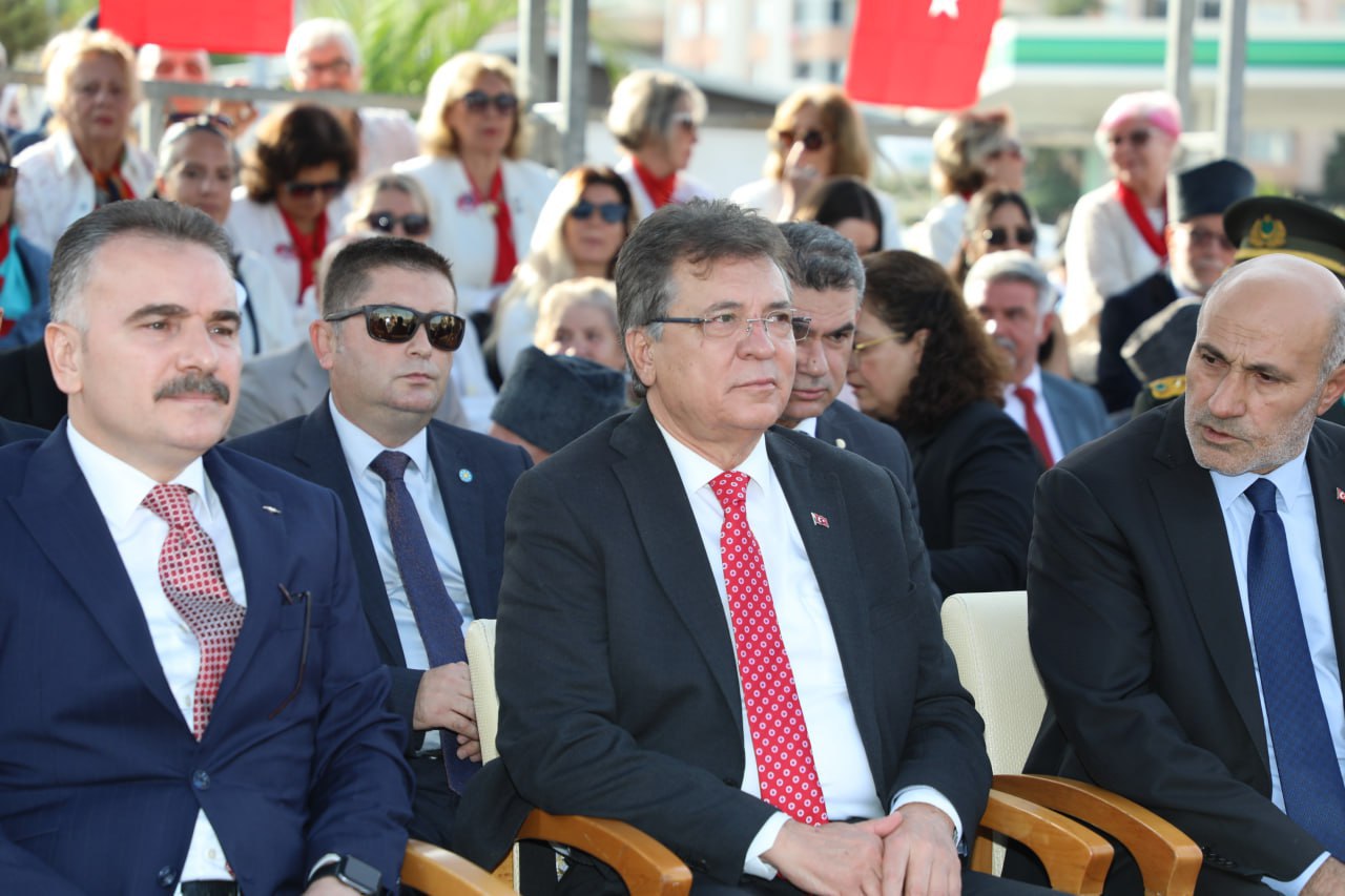 Edremit’te Cumhuriyet’in 100. Yılı coşkuyla kutlandı – Edremit’te 100. Yıl coşkusu