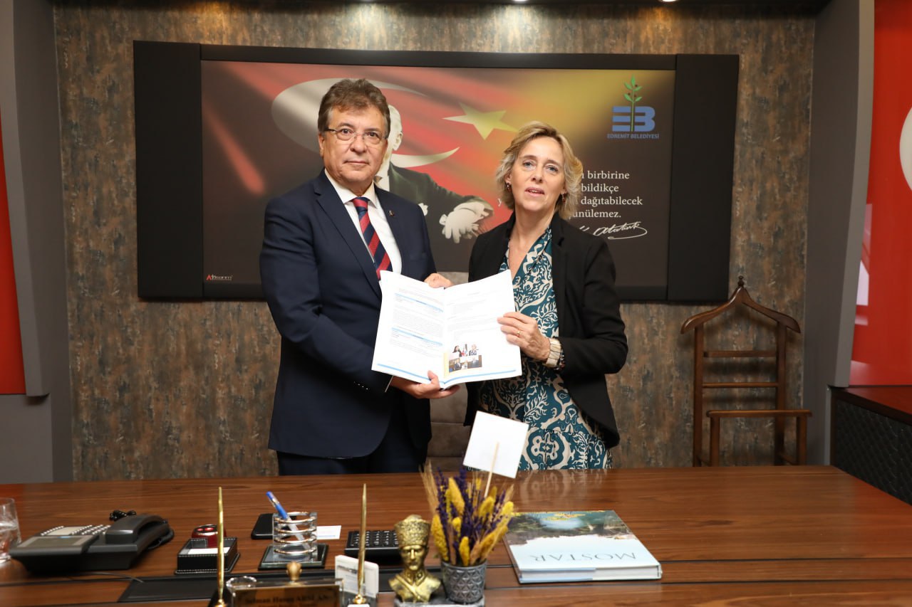 TÜRKİYE’NİN İLK YEREL DEMOKRASİ AJANSI EDREMİT’TE