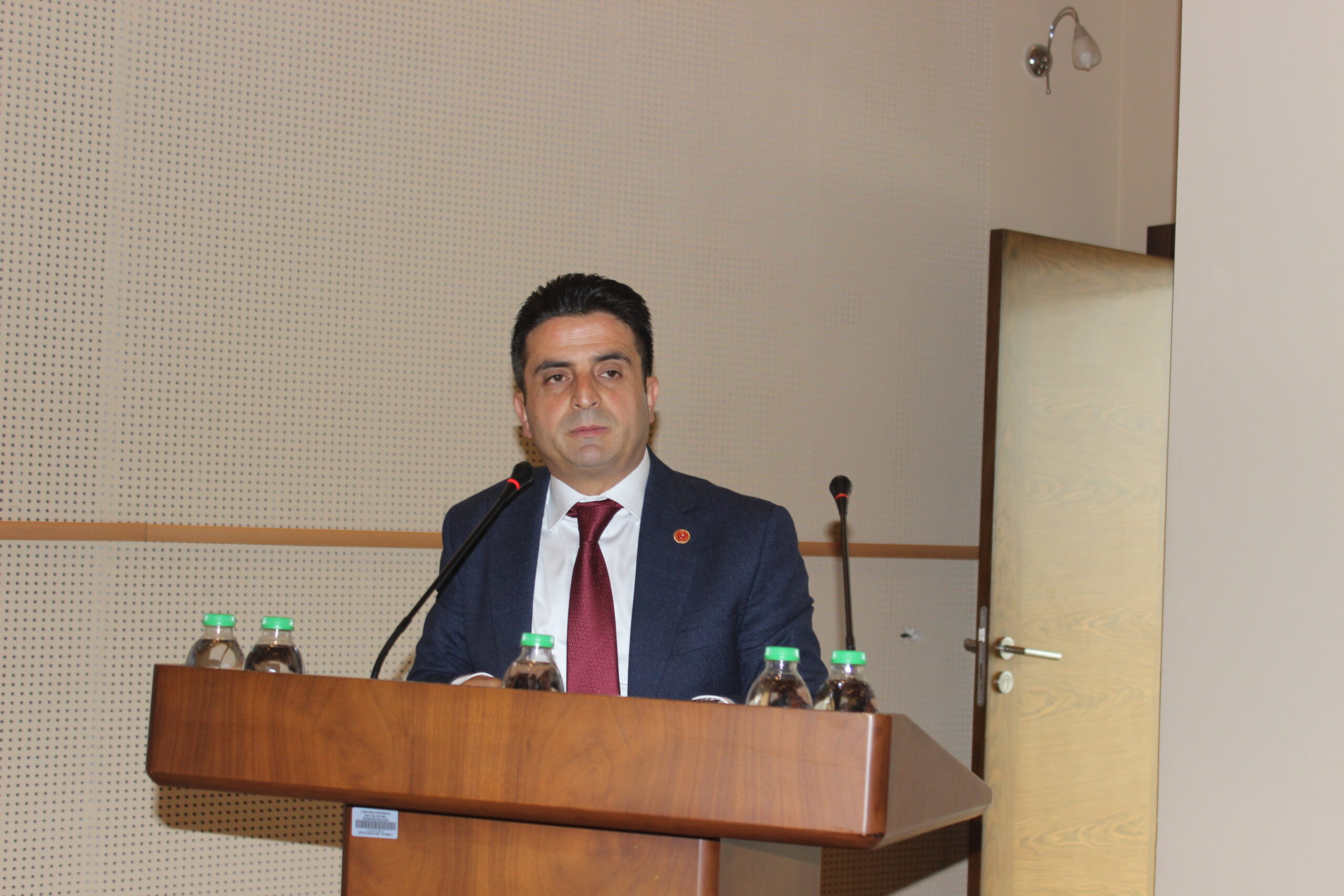 Bora Kılıç'tan Rest: "Mevki Makam Peşinde Değilim, Bu Zor Günde CHP'deyim"
