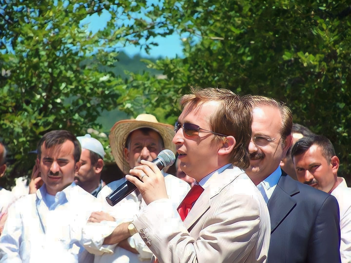 Çekmeköy’ün Gönül Adamı: Hakkı Çelik