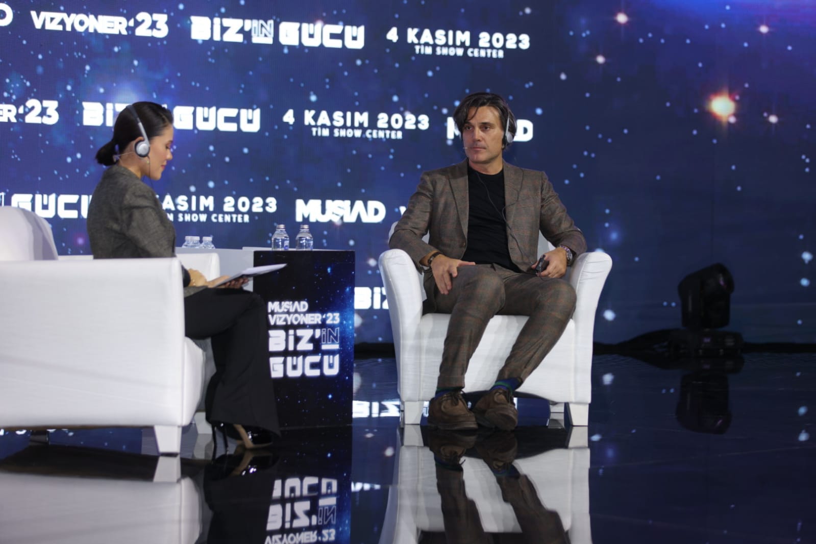 İŞ, EKONOMİ, SANAYİ VE TİCARET DÜNYASI VİZYONER’23’TE BULUŞTU